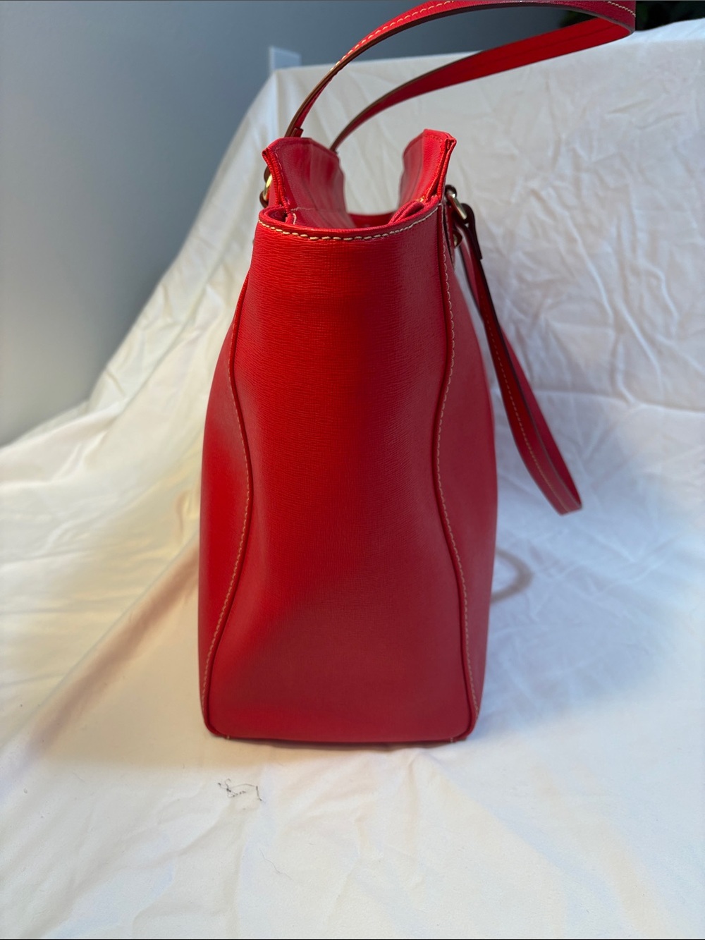 Dooney & Bourke Rec Leather Tote Bag - Picture 3 of 13